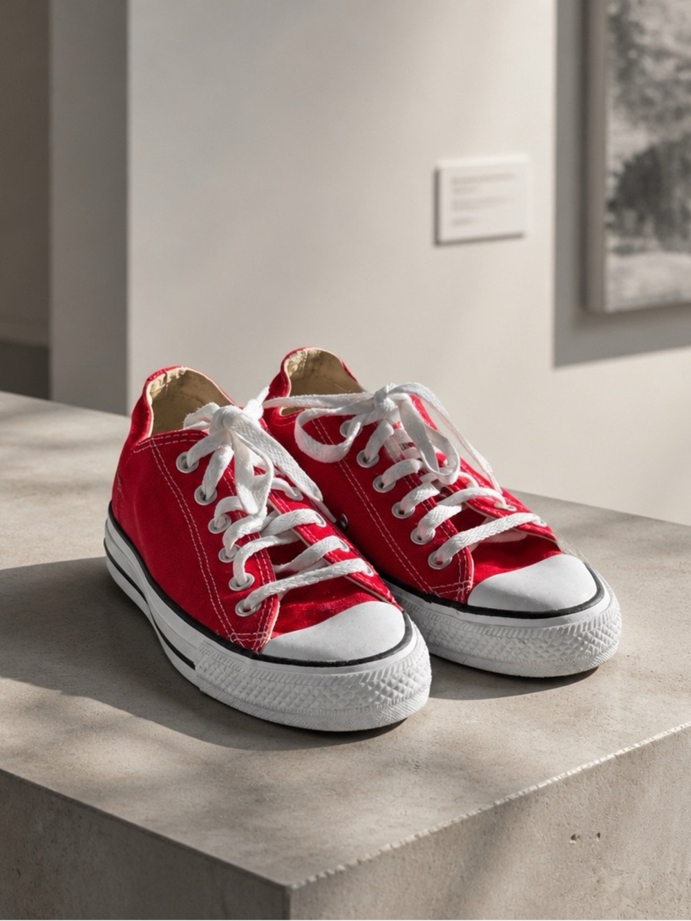 Converse Chuck Taylor All Star Red Low Top Sneakers  Mens size 6 Women’s 8